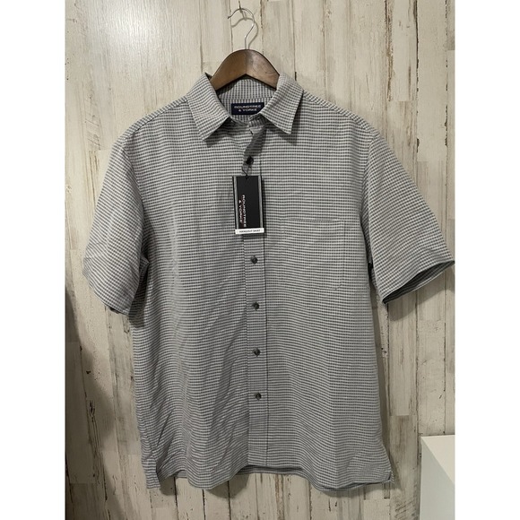 Roundtree & Yorke Men's Short-Sleeve Shirt Med Red Gray Checked Square Tail NWT - Picture 1 of 8
